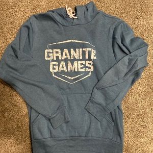 Born primitive hoody, size medium